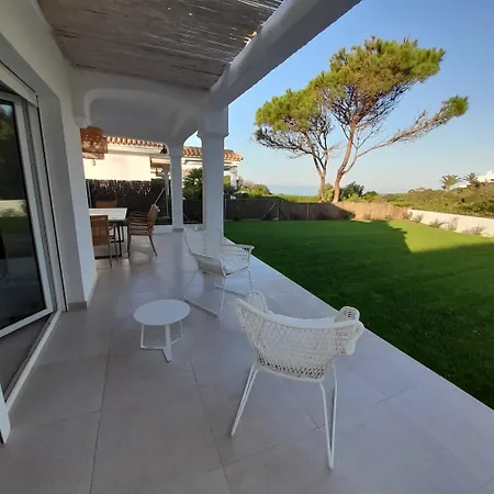 Roche Villa Cadiz